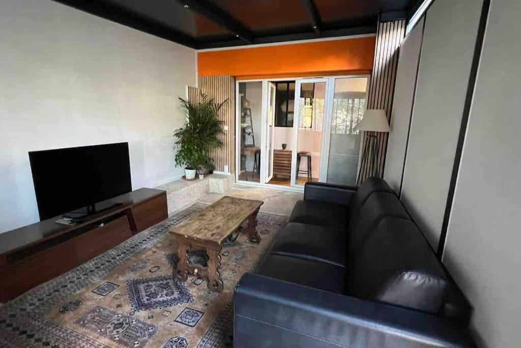Artist Trip Apartment Paris Bagian luar foto